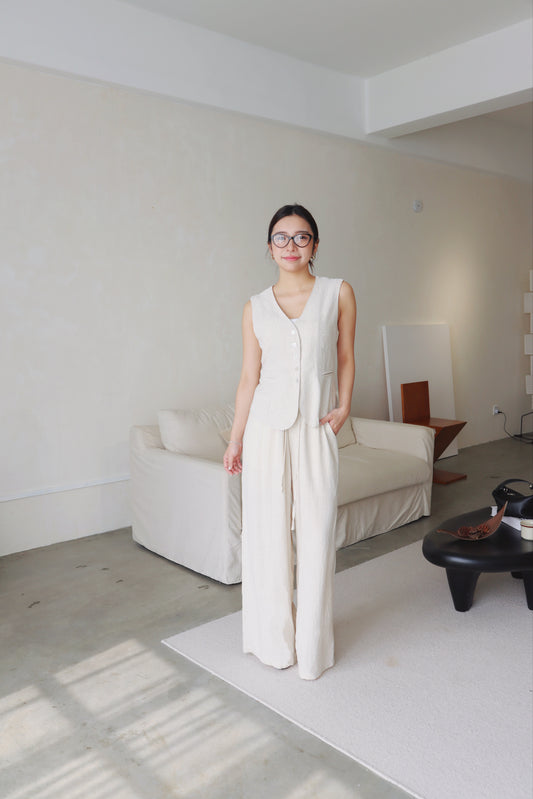 LINEN VEST