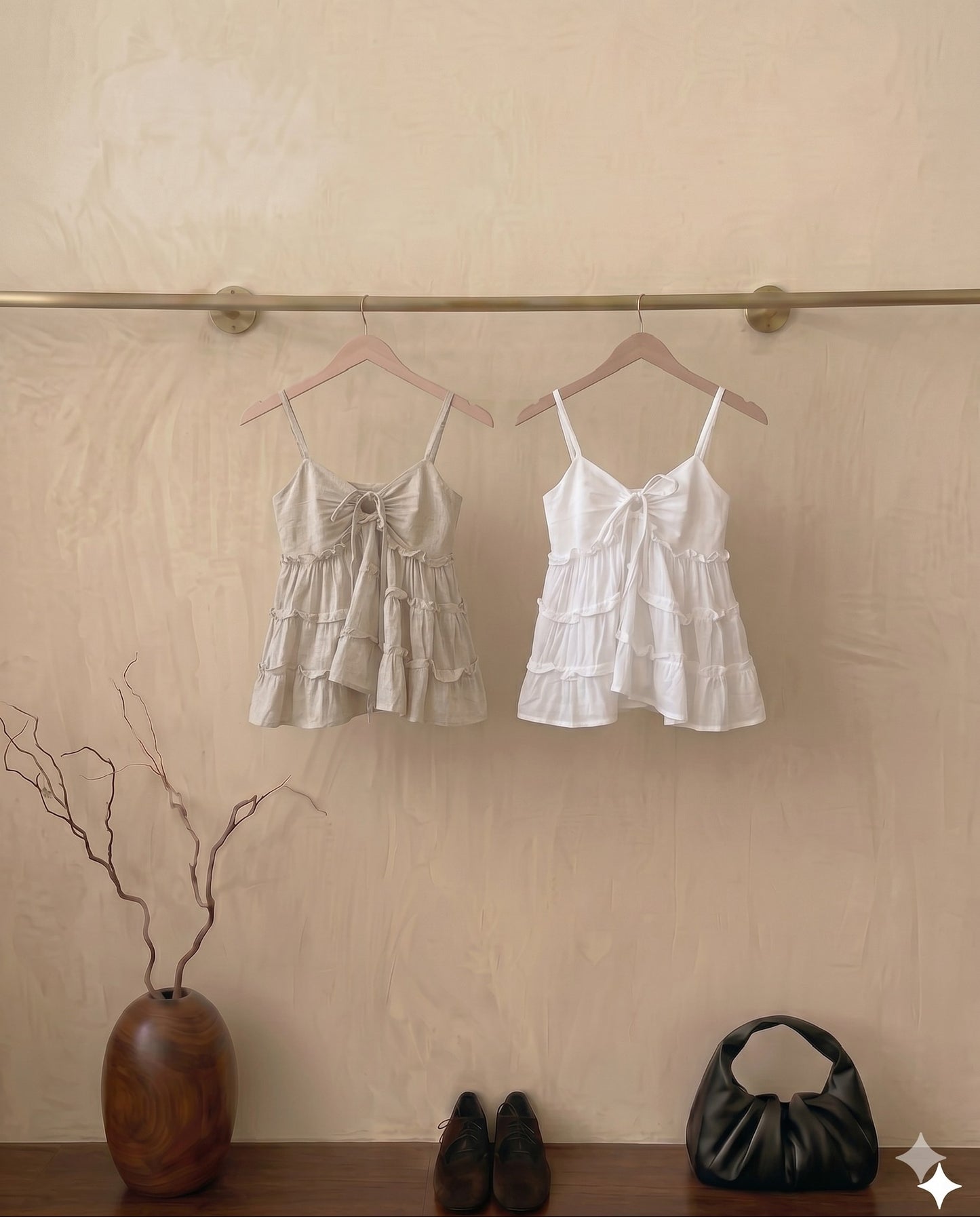 LIORA RUFFLE TOP