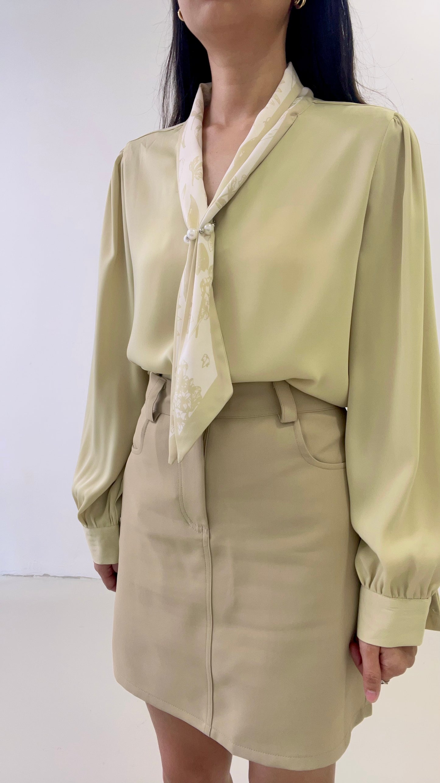 SAVANNA SCARF BLOUSE