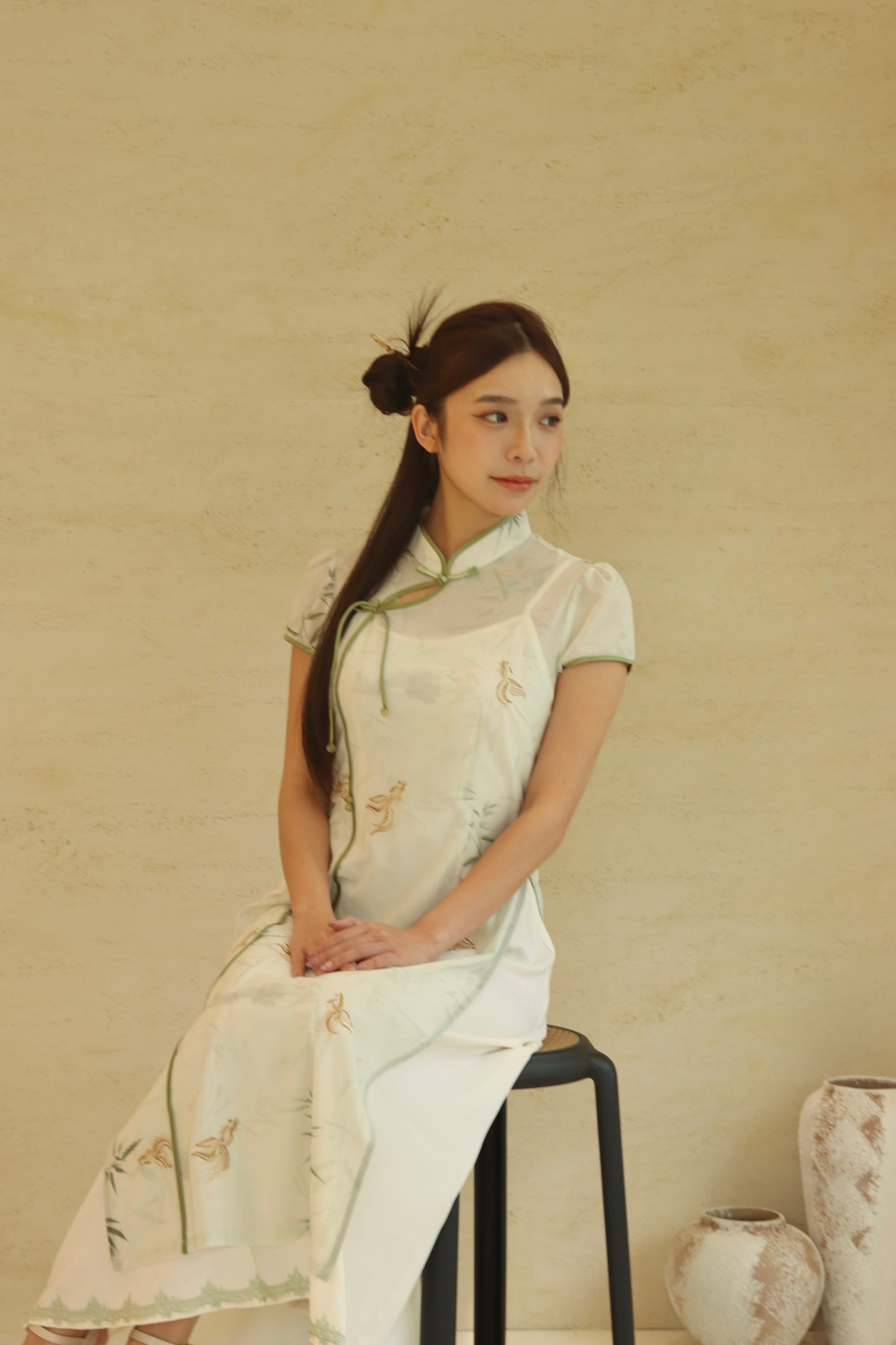 LEAFY GREEN CHEONGSAM DRESS