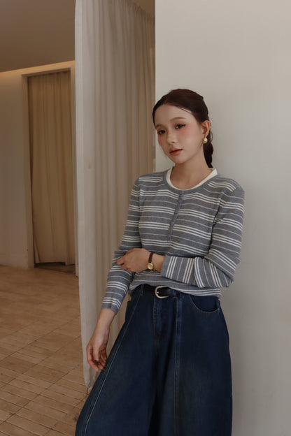 HONSEY KNIT TOP
