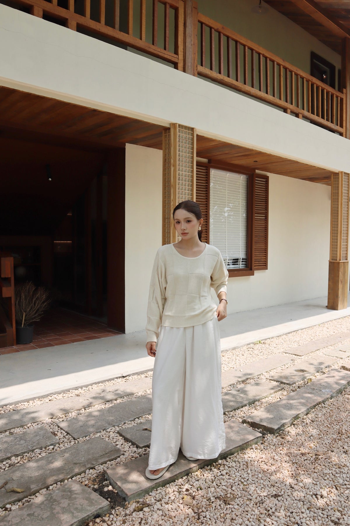 SUSA SWEATER TOP