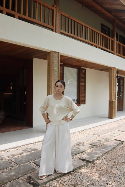 SUSA SWEATER TOP