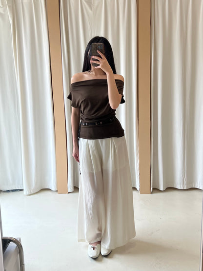 CINDY OFF SHOULDER TOP