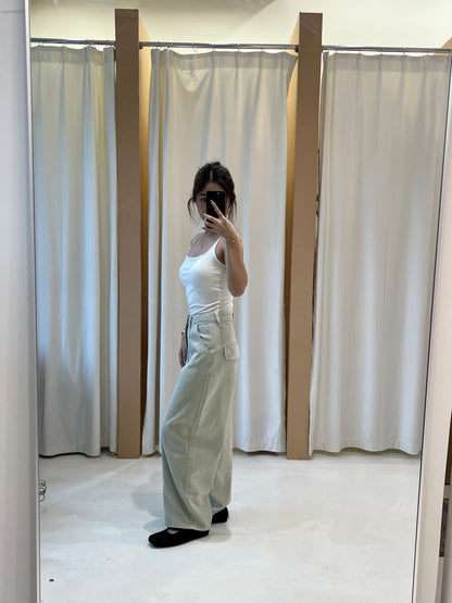 NELIA JEANS
