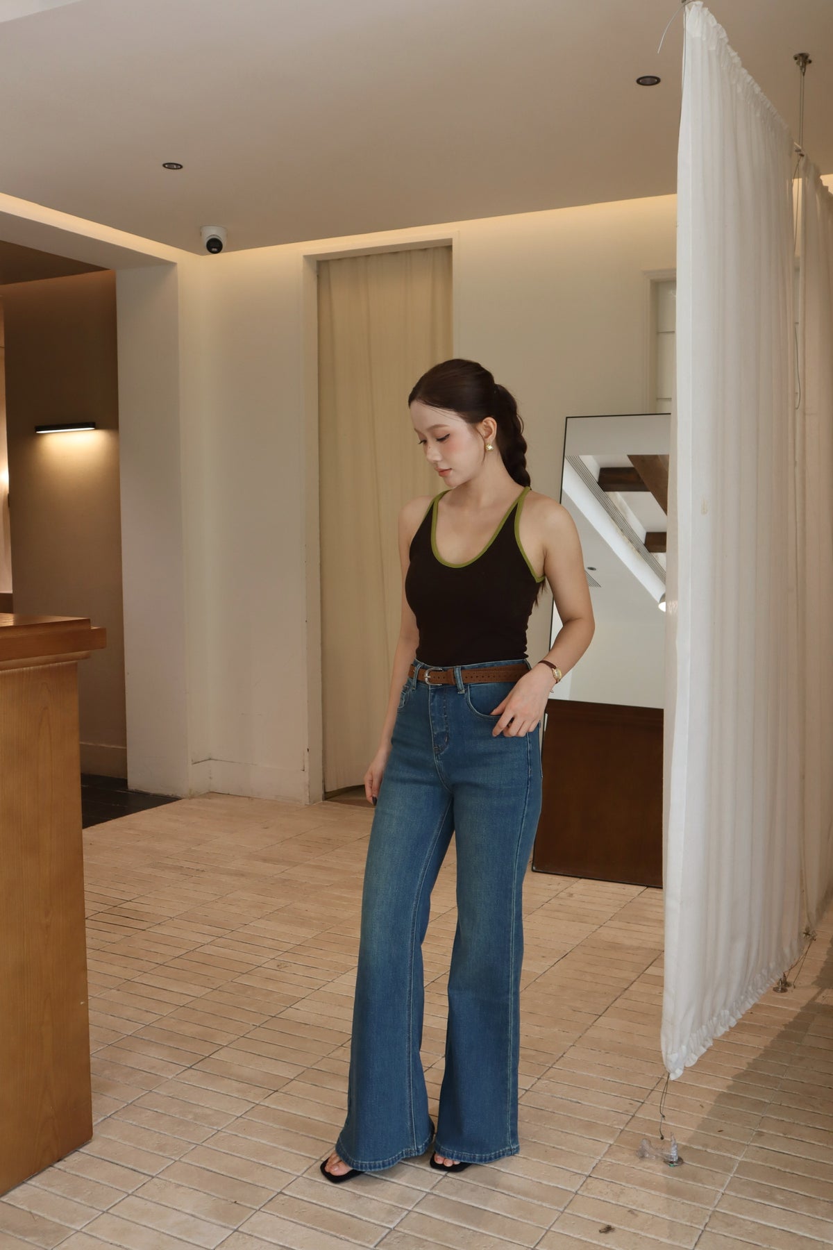 UGI FLARE JEANS