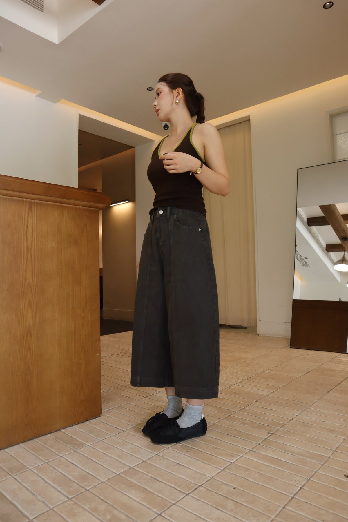 MAYLINE CAPRI DENIM