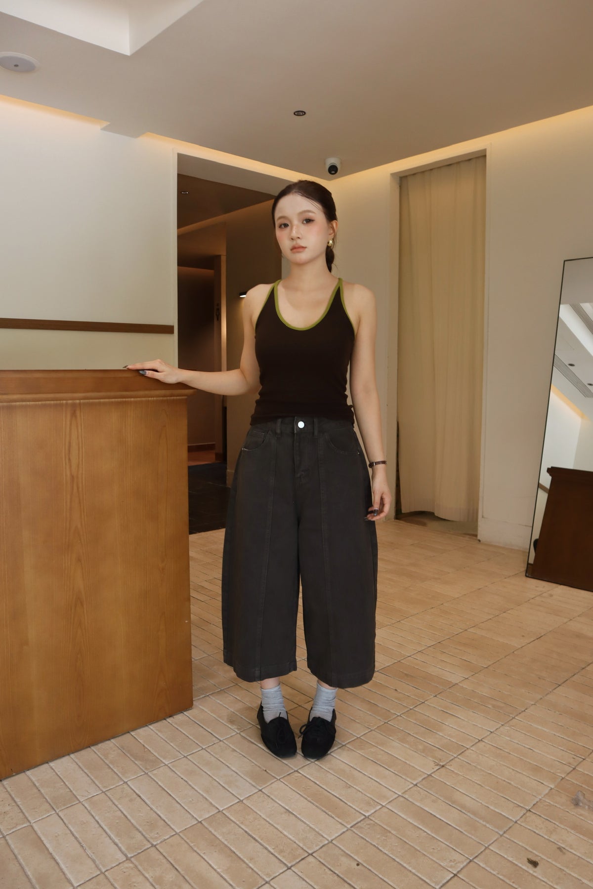 MAYLINE CAPRI DENIM